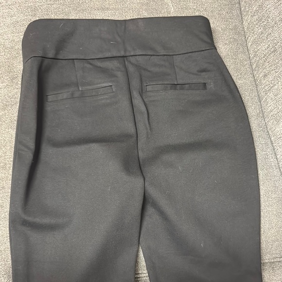 Express Women's Black Ankle Pants - Picture 8 of 8